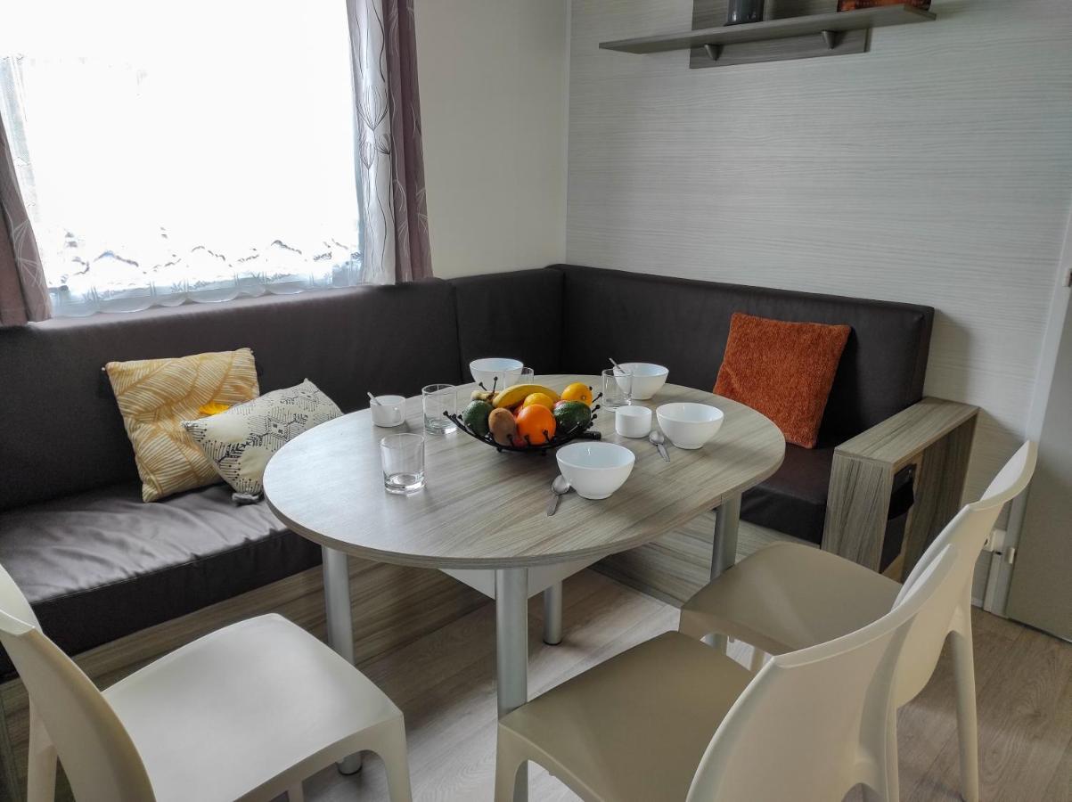 Hotel Camping Les Alizes Saint-Hilaire-de-Riez Zimmer foto
