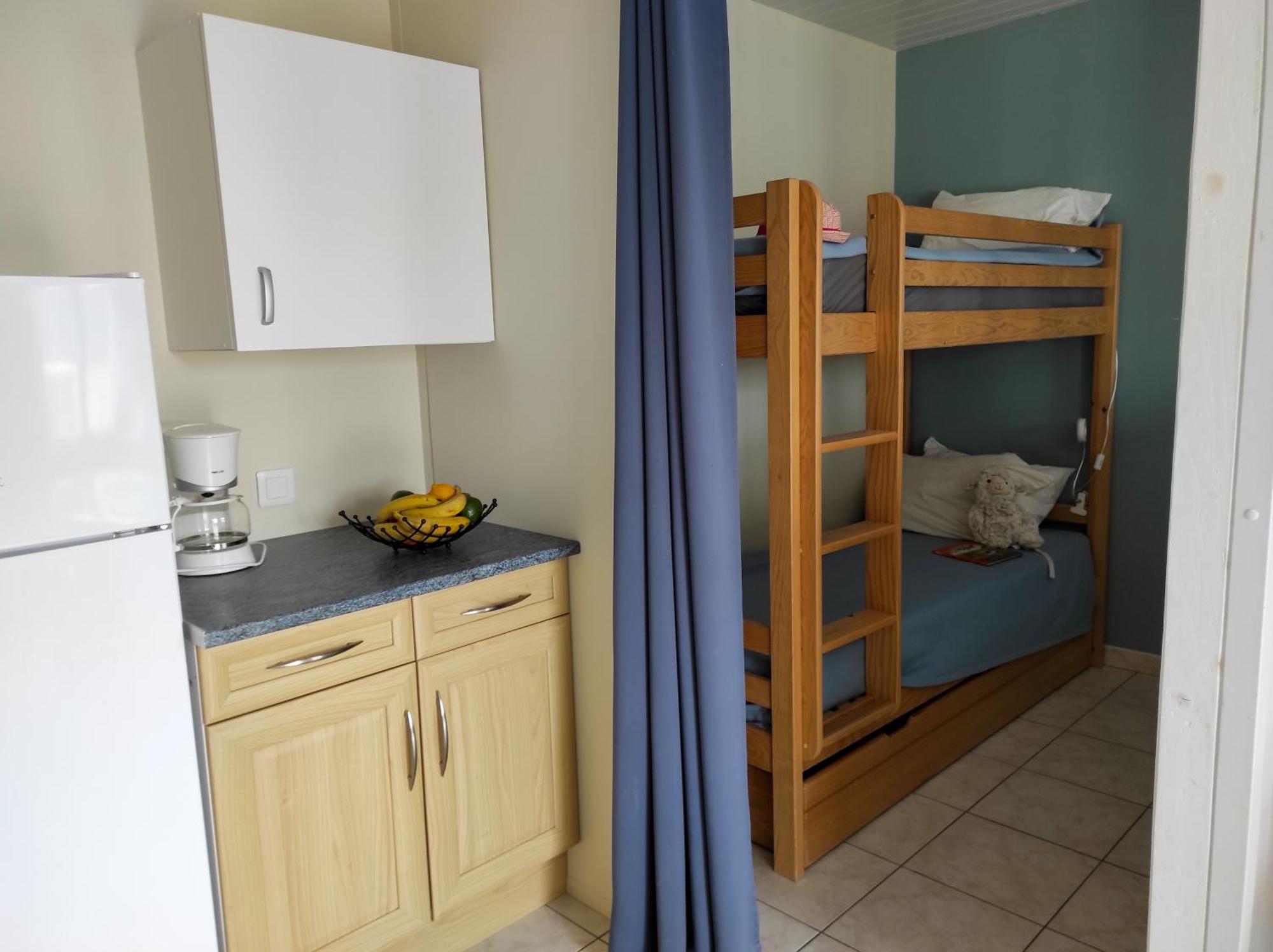 Hotel Camping Les Alizes Saint-Hilaire-de-Riez Zimmer foto